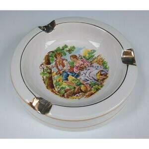 Sacavem Ceramic Ashtray 4-7/8" Courting Couple Vintage made in Portugal